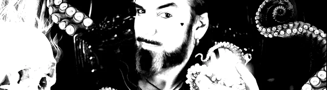Aurelio Voltaire